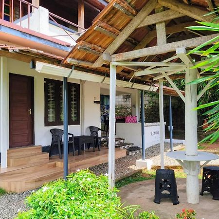 Sherly Cottages Varkala Ngoại thất bức ảnh